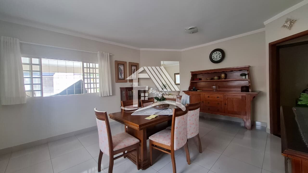 Venda CASA ROLANDIA PR Brasil