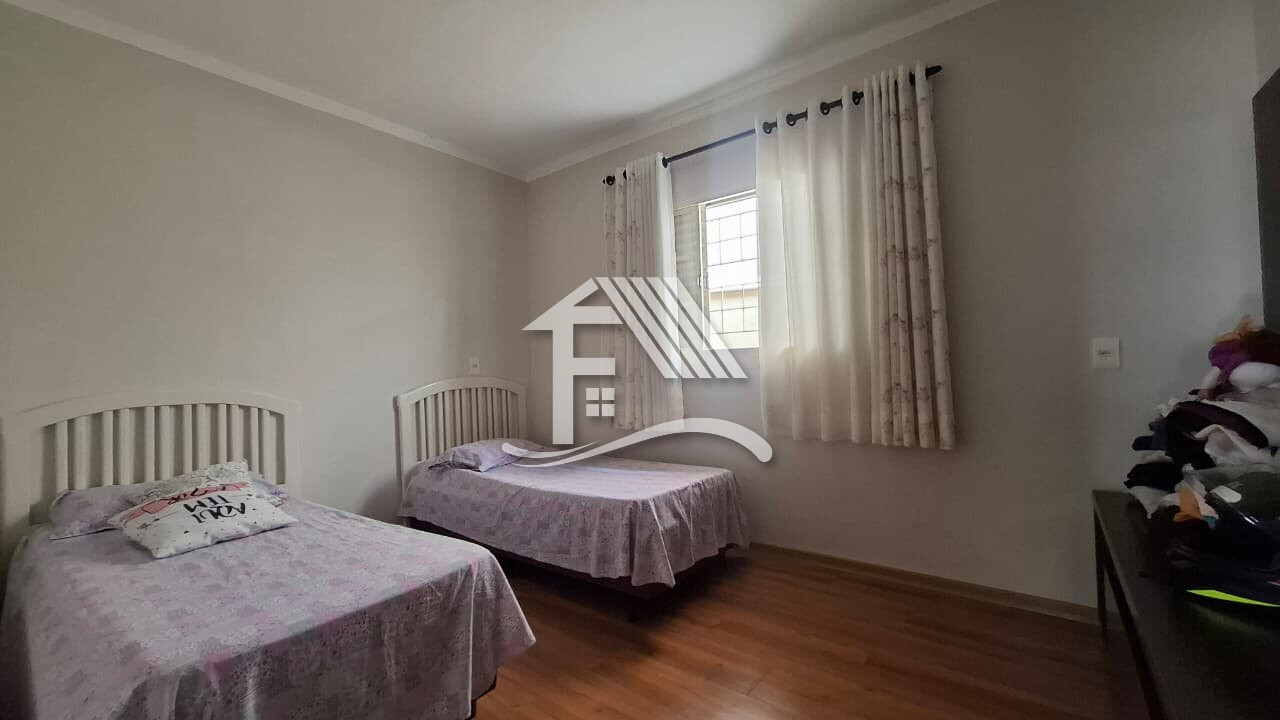 Venda CASA ROLANDIA PR Brasil
