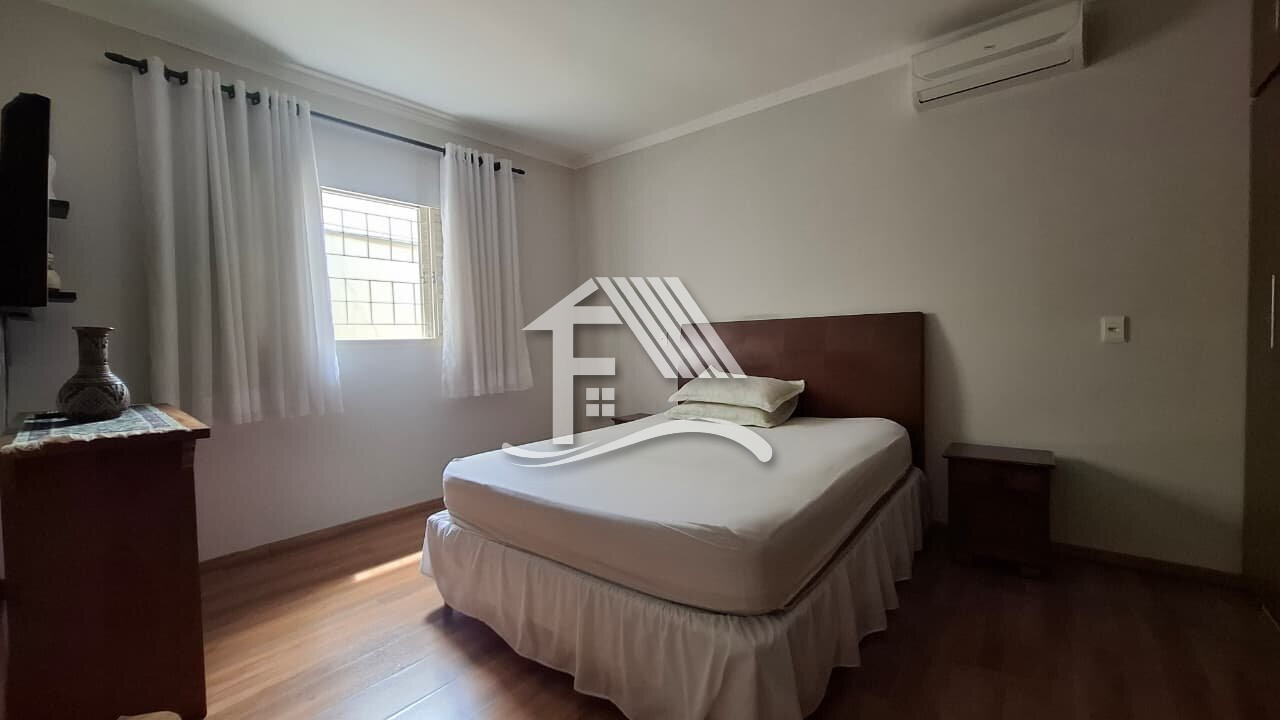 Venda CASA ROLANDIA PR Brasil