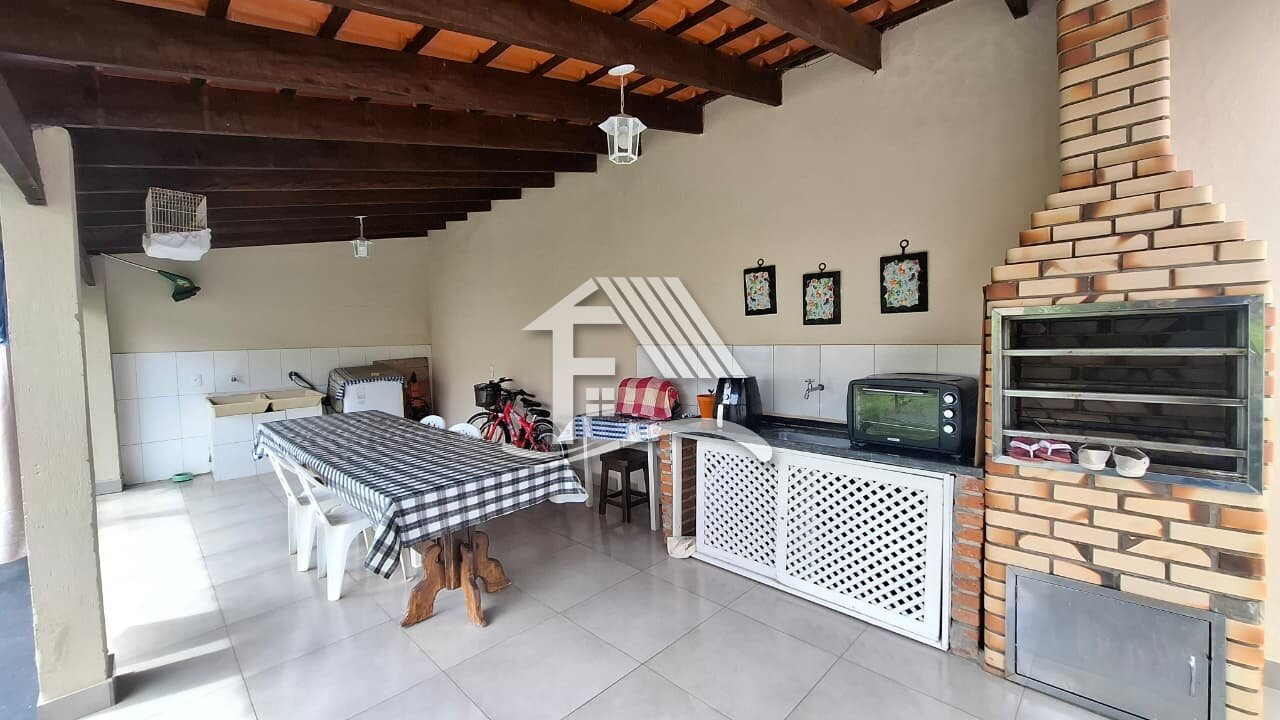 Venda CASA ROLANDIA PR Brasil