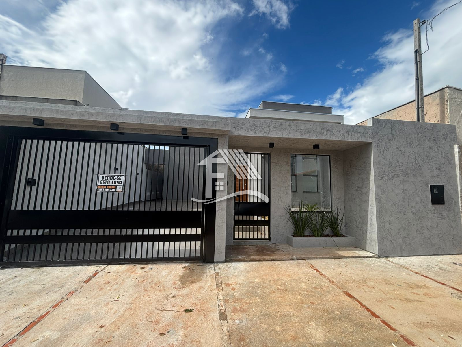 Venda CASA ROLANDIA PR Brasil