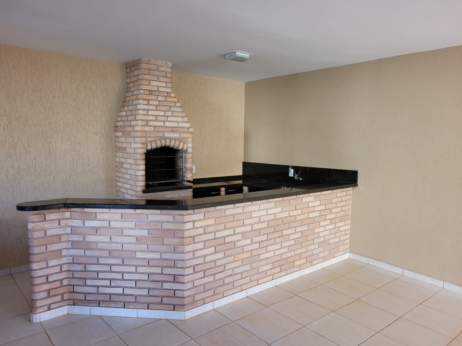 Venda CASA ROLANDIA PR Brasil