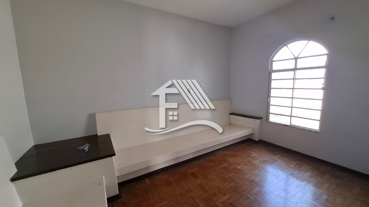 Venda CASA ROLANDIA PR Brasil