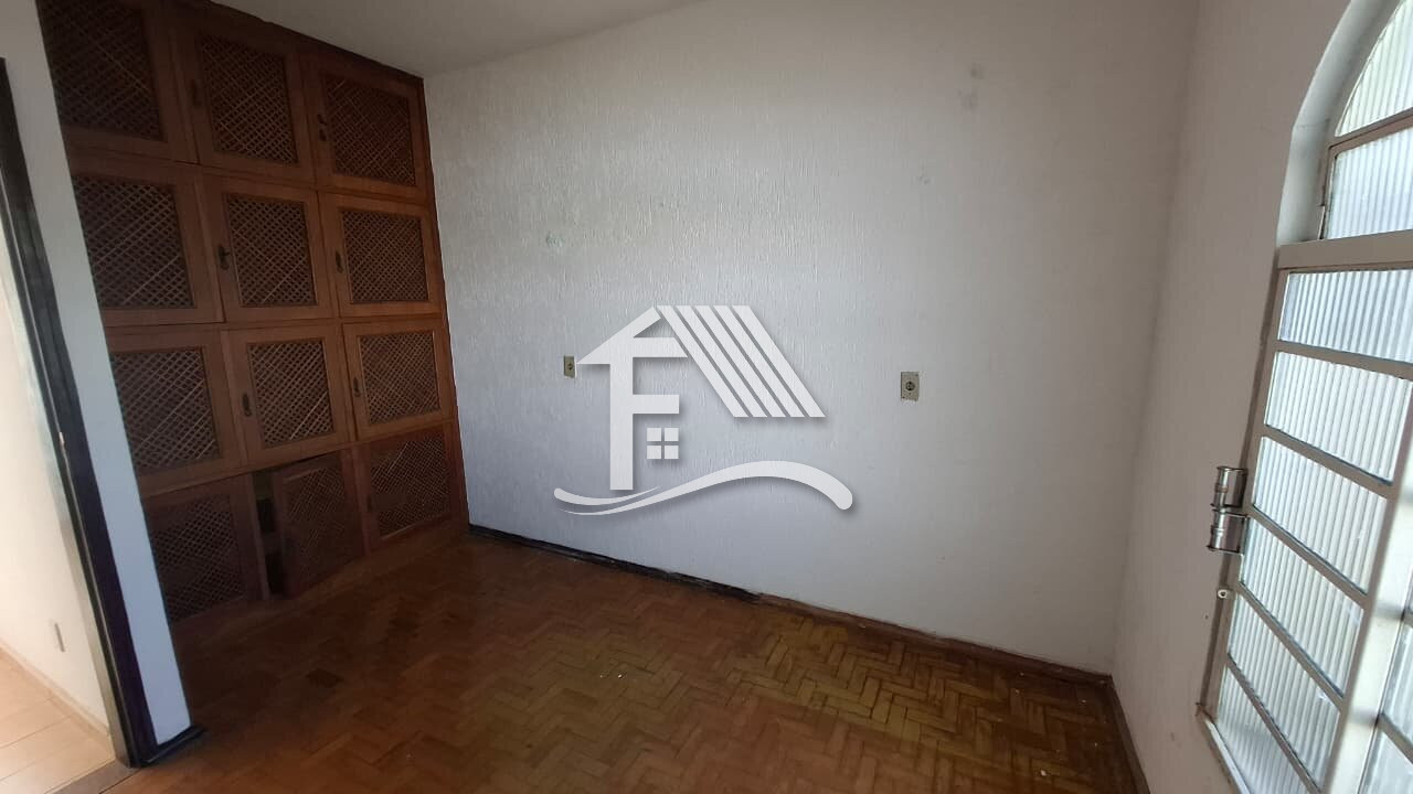 Venda CASA ROLANDIA PR Brasil
