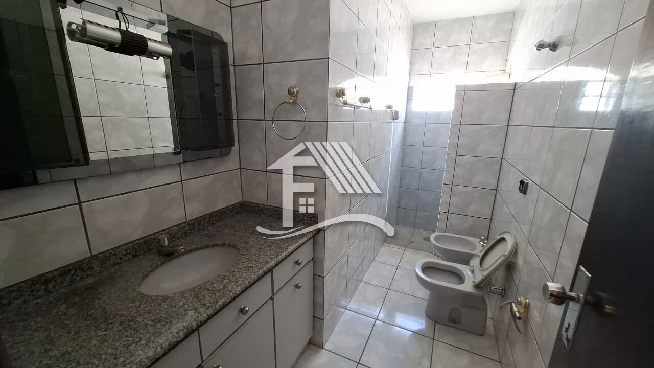 Venda CASA ROLANDIA PR Brasil