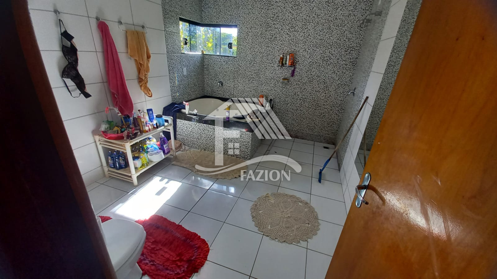 Venda CASA ROLANDIA PR Brasil