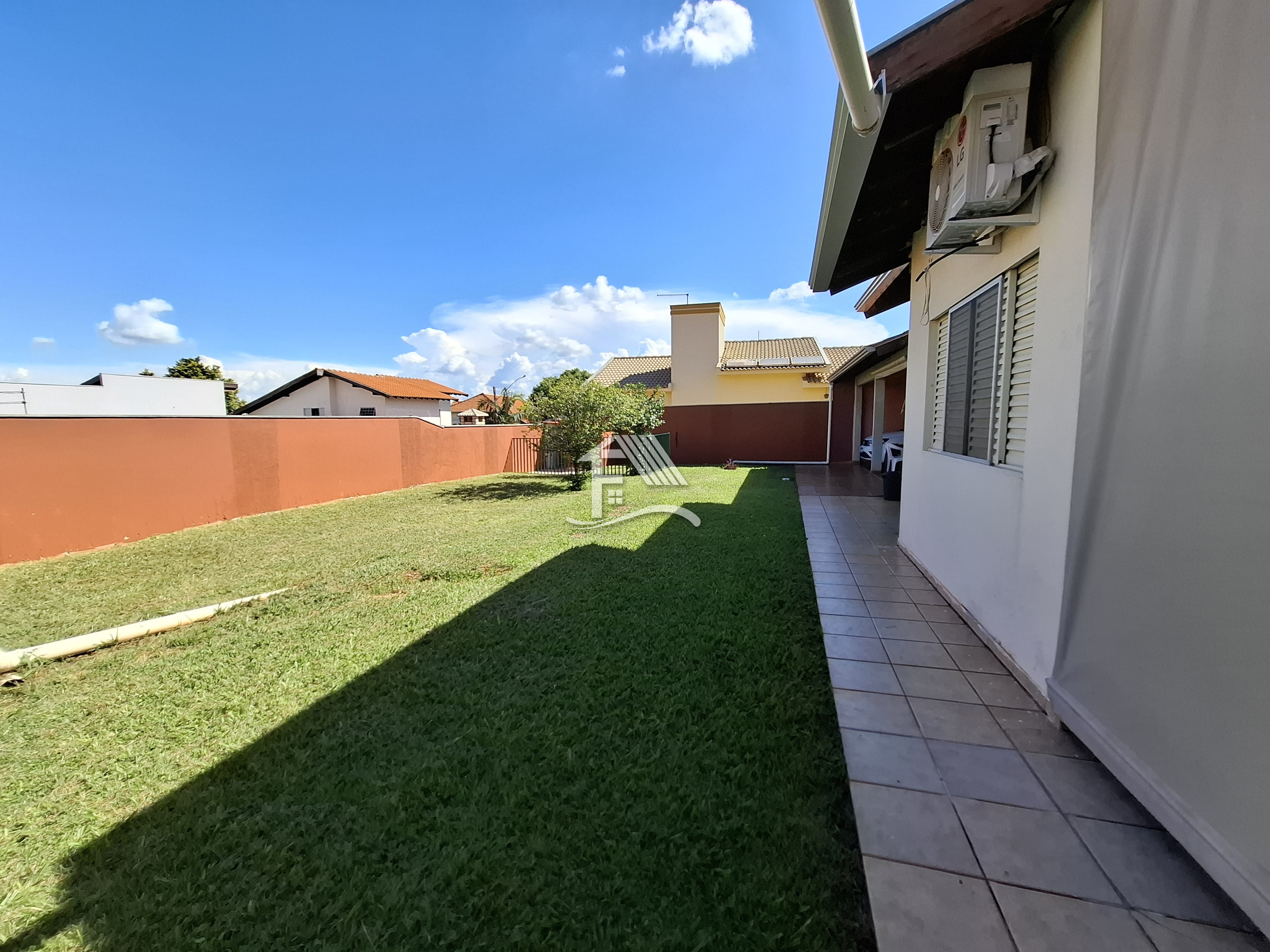 Venda CASA ROLANDIA PR Brasil