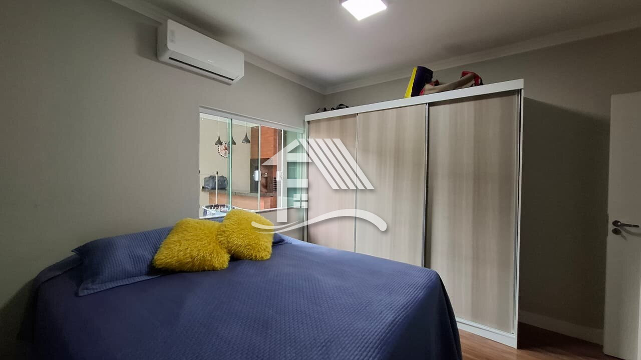 Venda CASA ROLANDIA PR Brasil