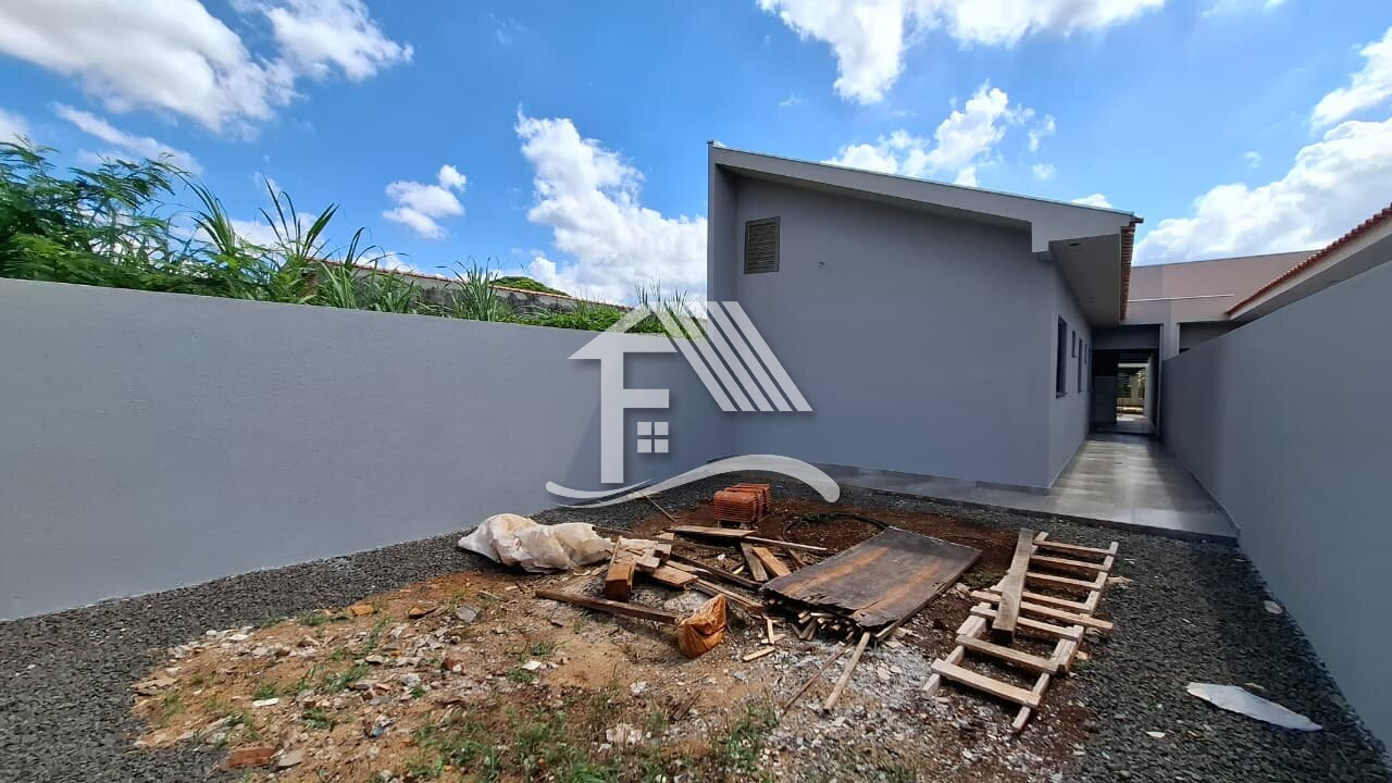 Venda CASA ROLANDIA PR Brasil