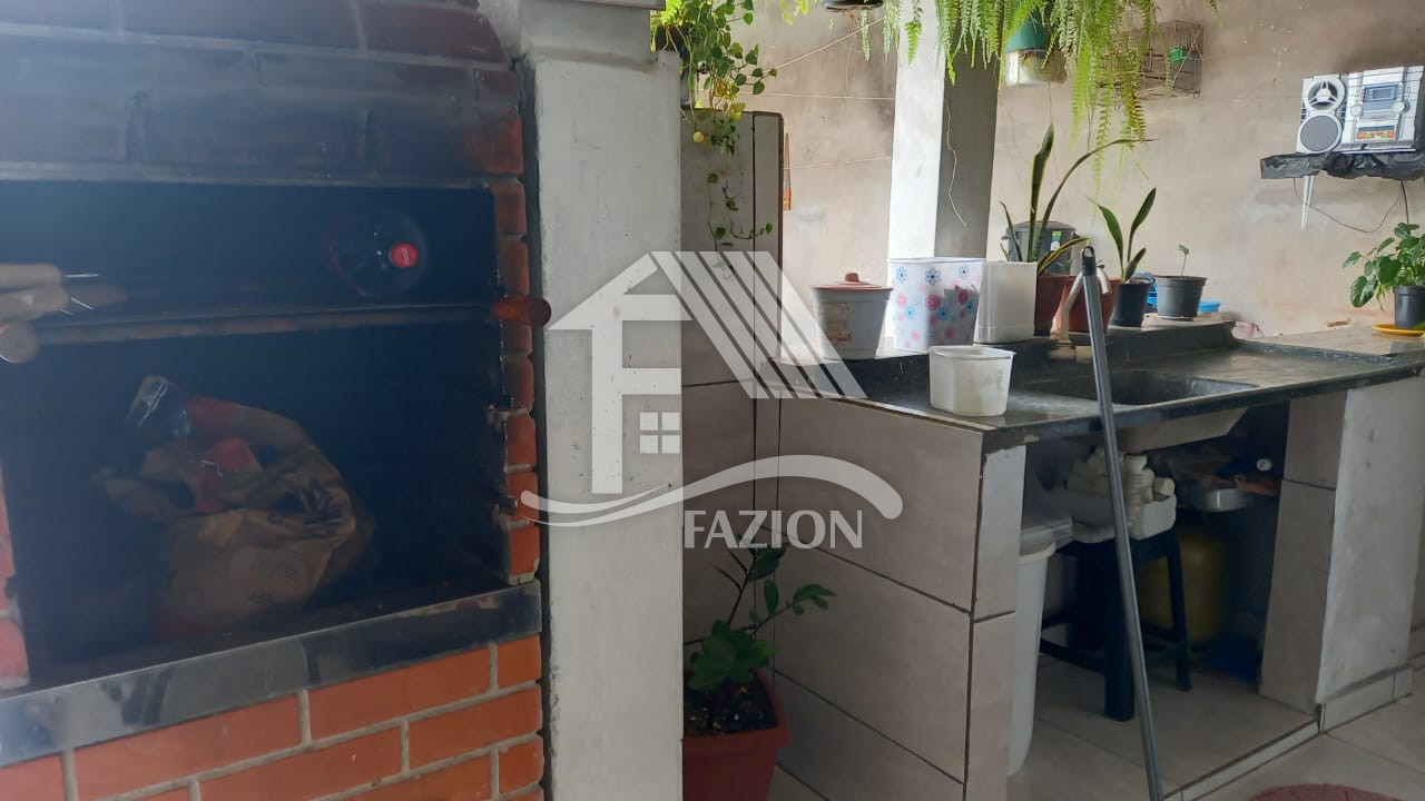 Venda CASA ROLANDIA PR Brasil