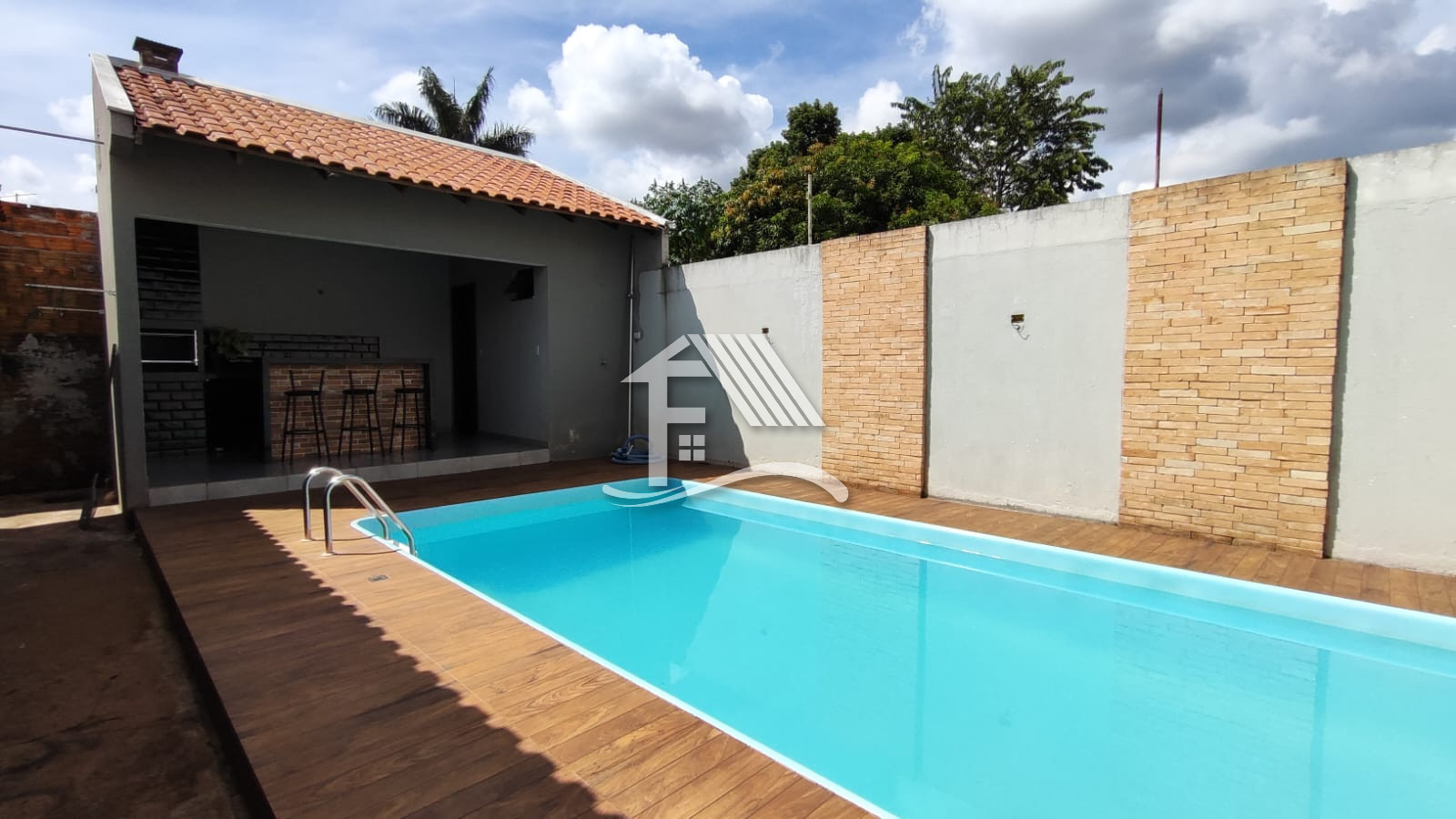 Venda CASA ROLANDIA PR Brasil