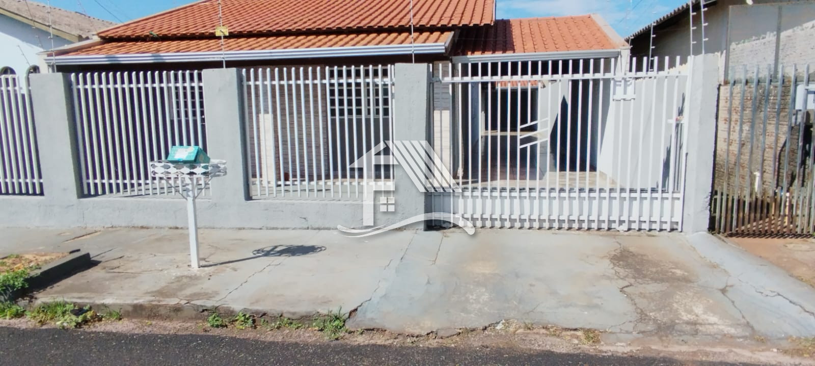 Venda CASA ROLANDIA PR Brasil
