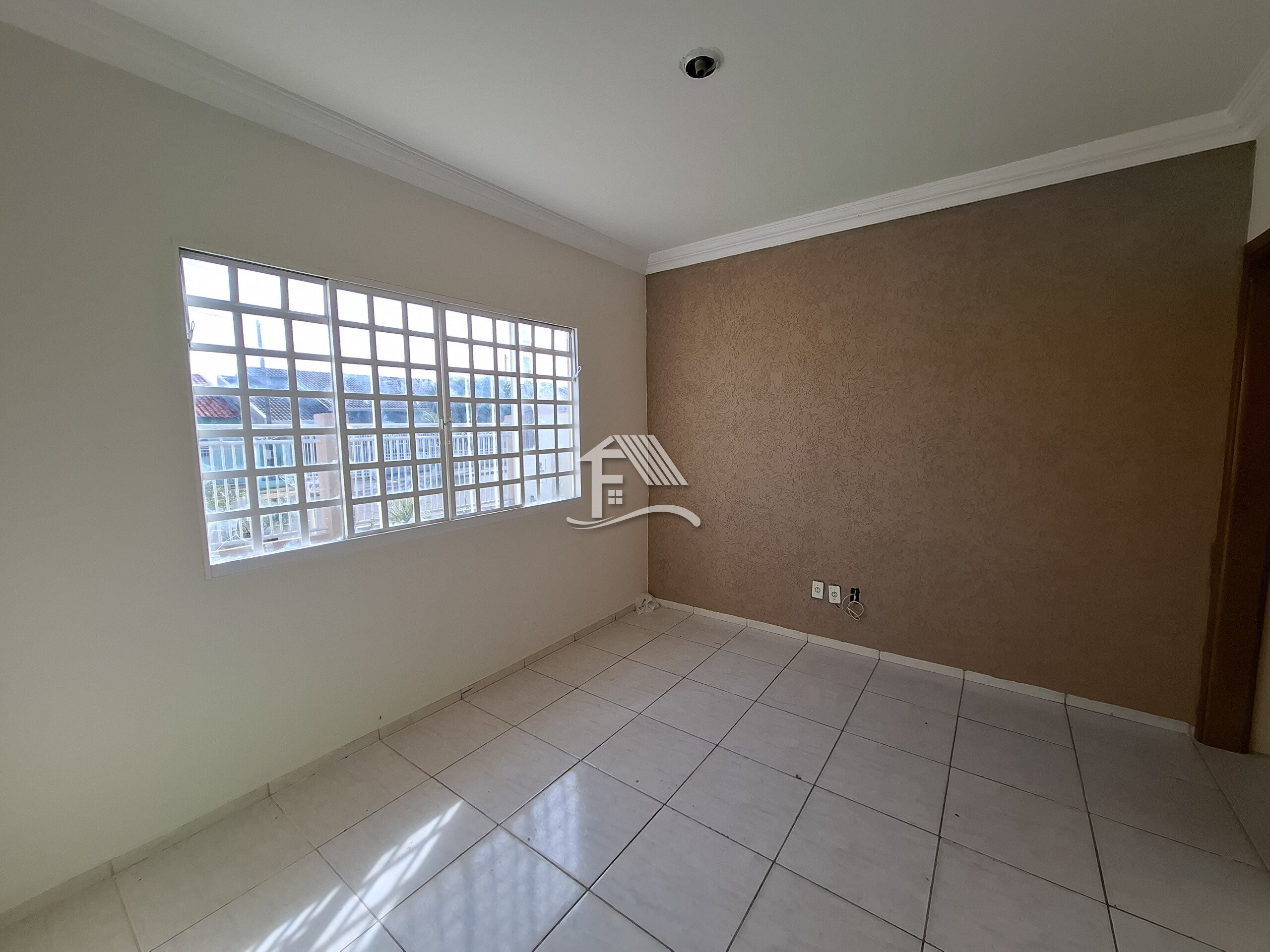 Venda CASA ROLANDIA PR Brasil