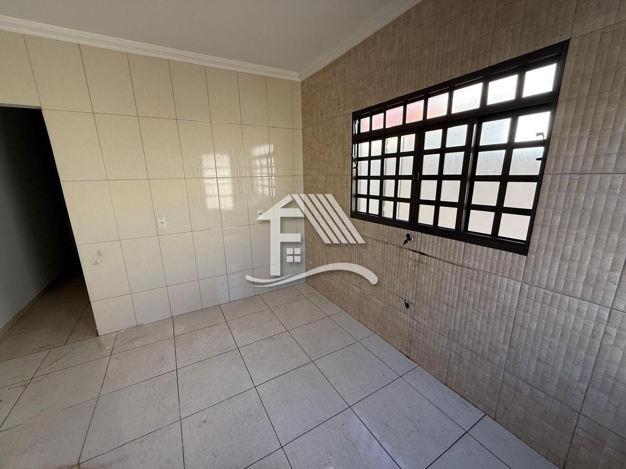Venda CASA ROLANDIA PR Brasil