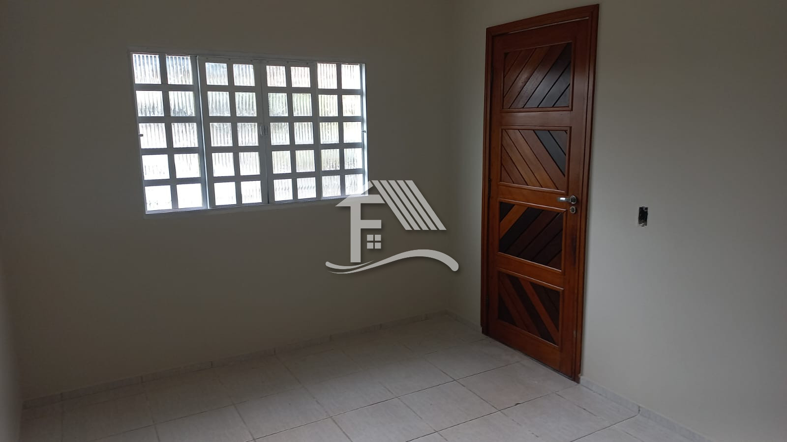 Venda CASA ROLANDIA PR Brasil