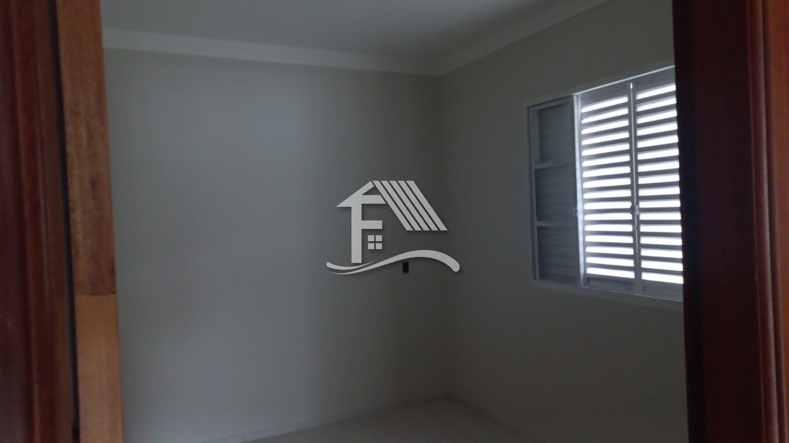 Venda CASA ROLANDIA PR Brasil