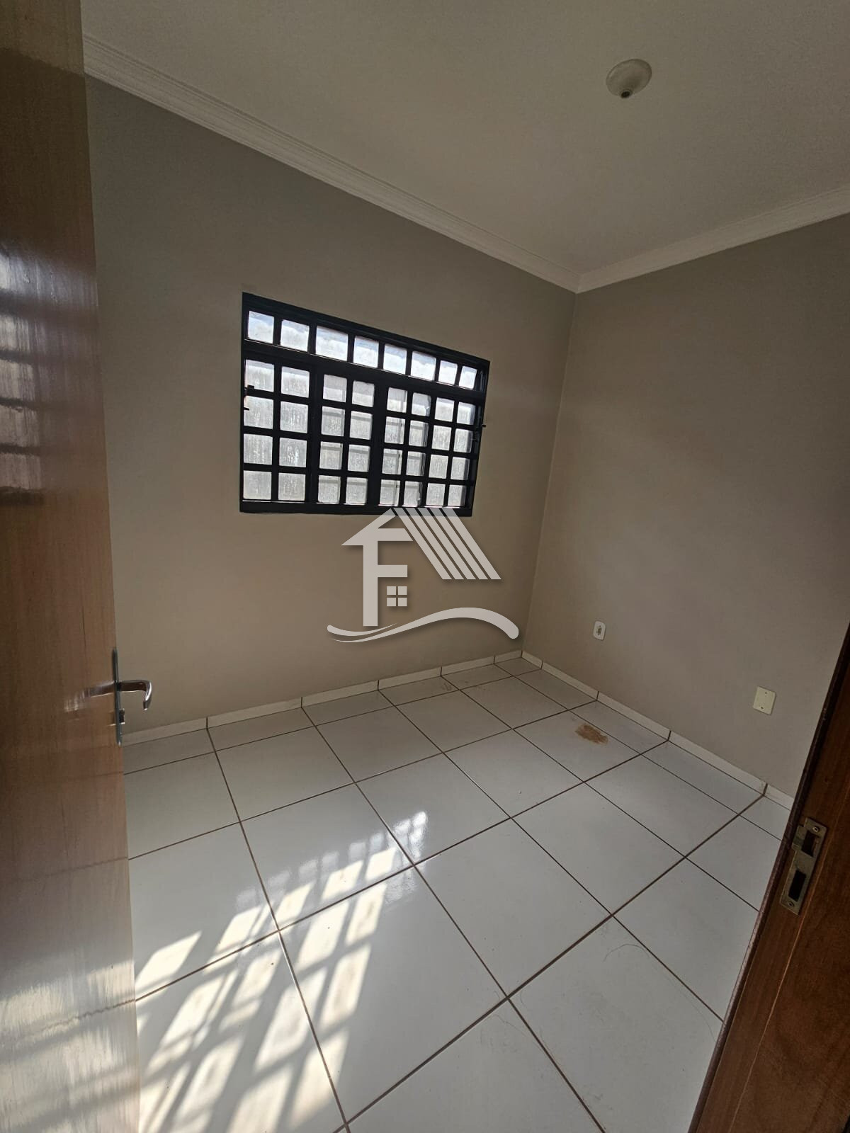 Venda CASA ROLANDIA PR Brasil