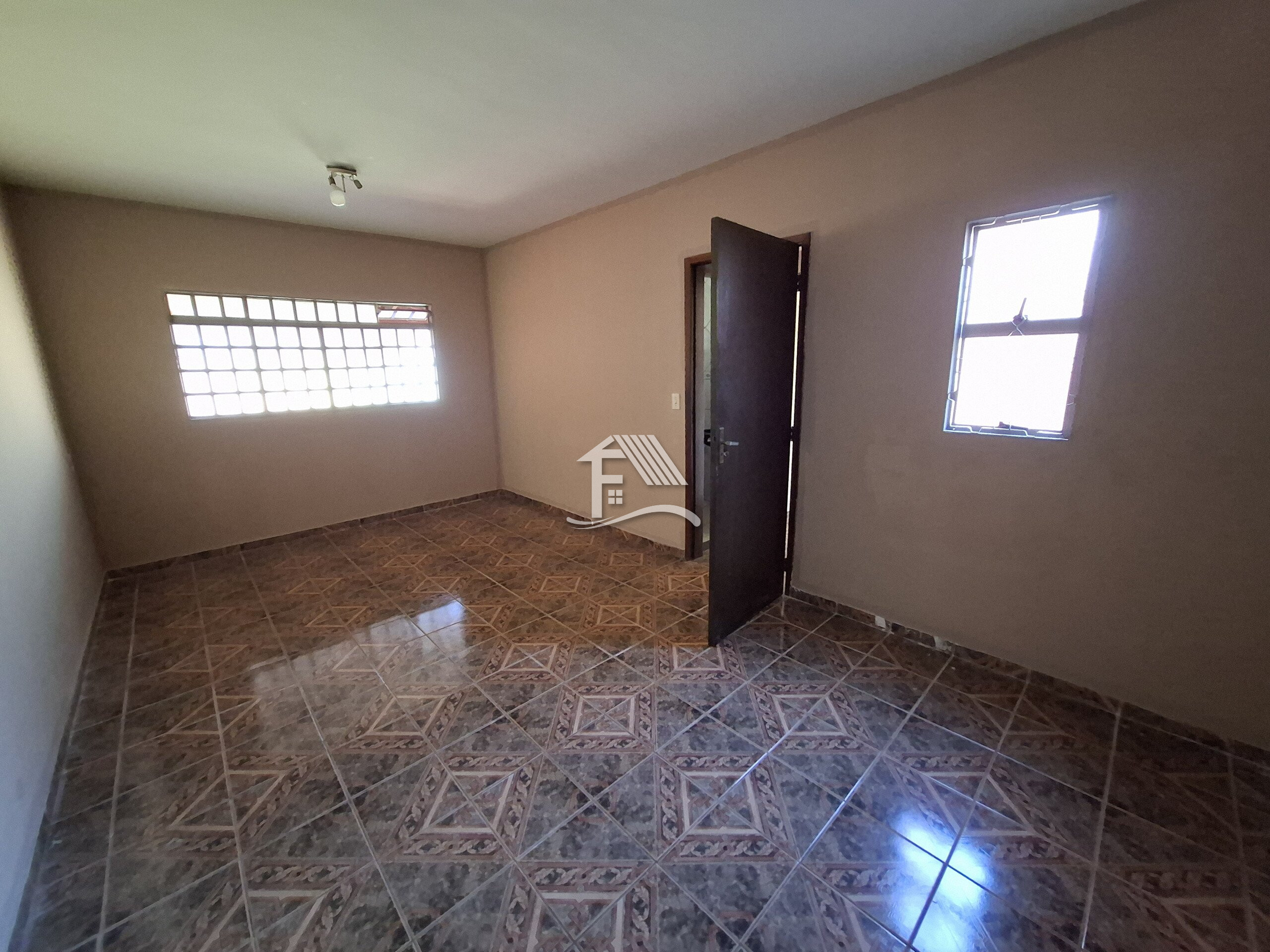Imagens do imóveis Venda CASA ROLANDIA PR Brasil