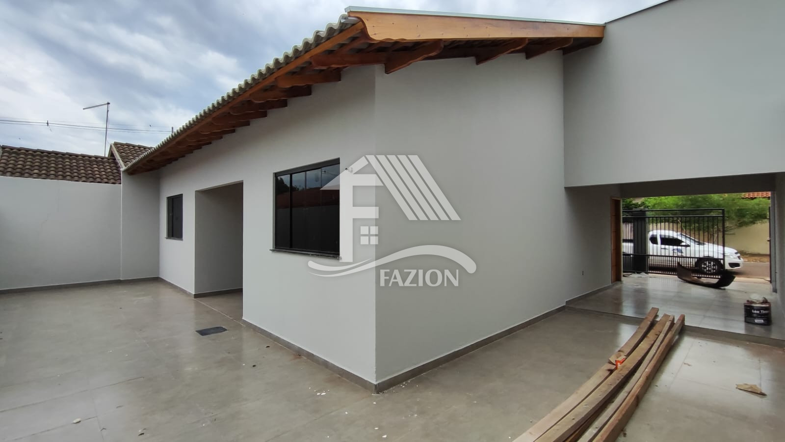 Venda CASA ROLANDIA PR Brasil