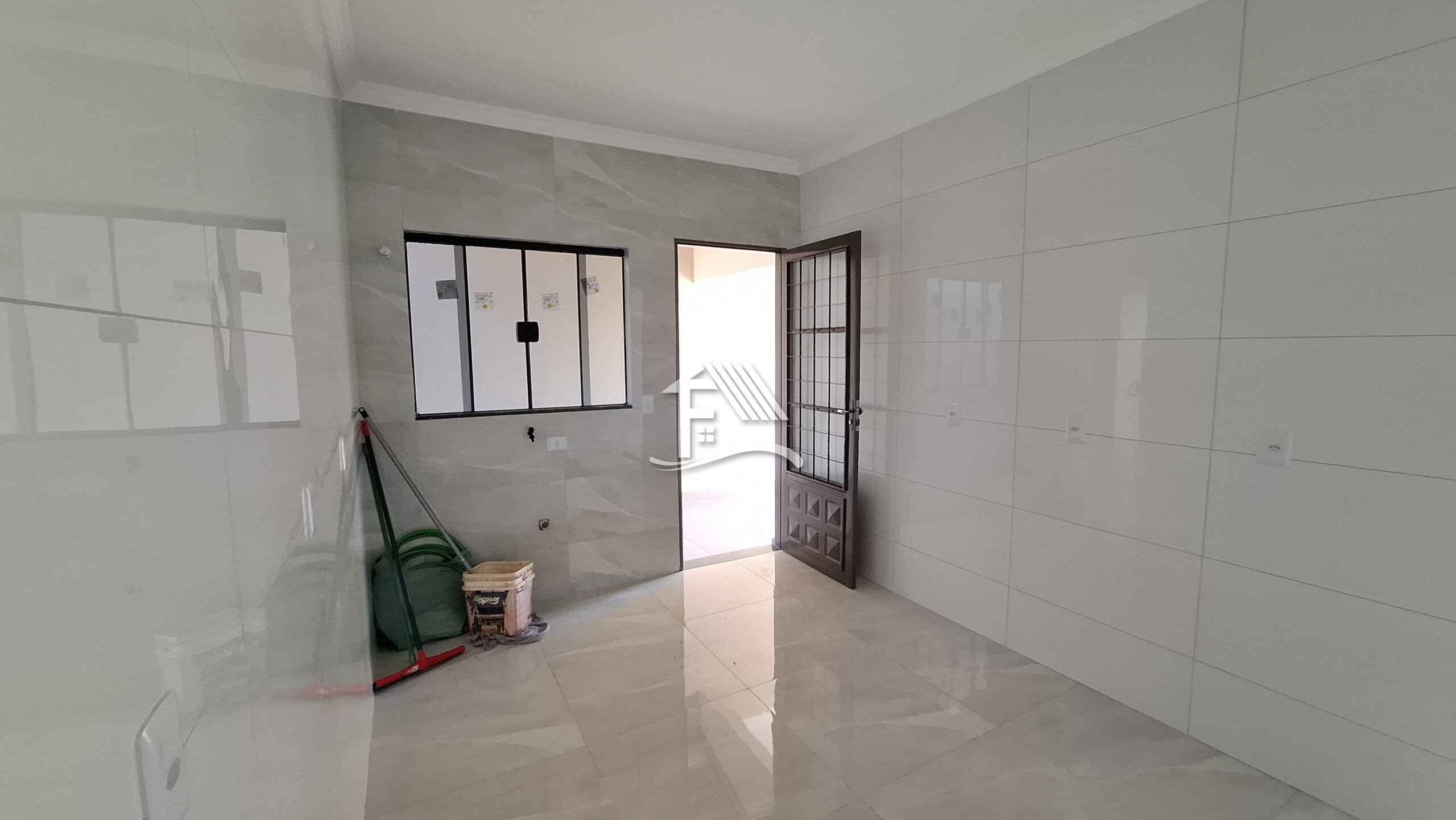 Venda CASA ROLANDIA PR Brasil