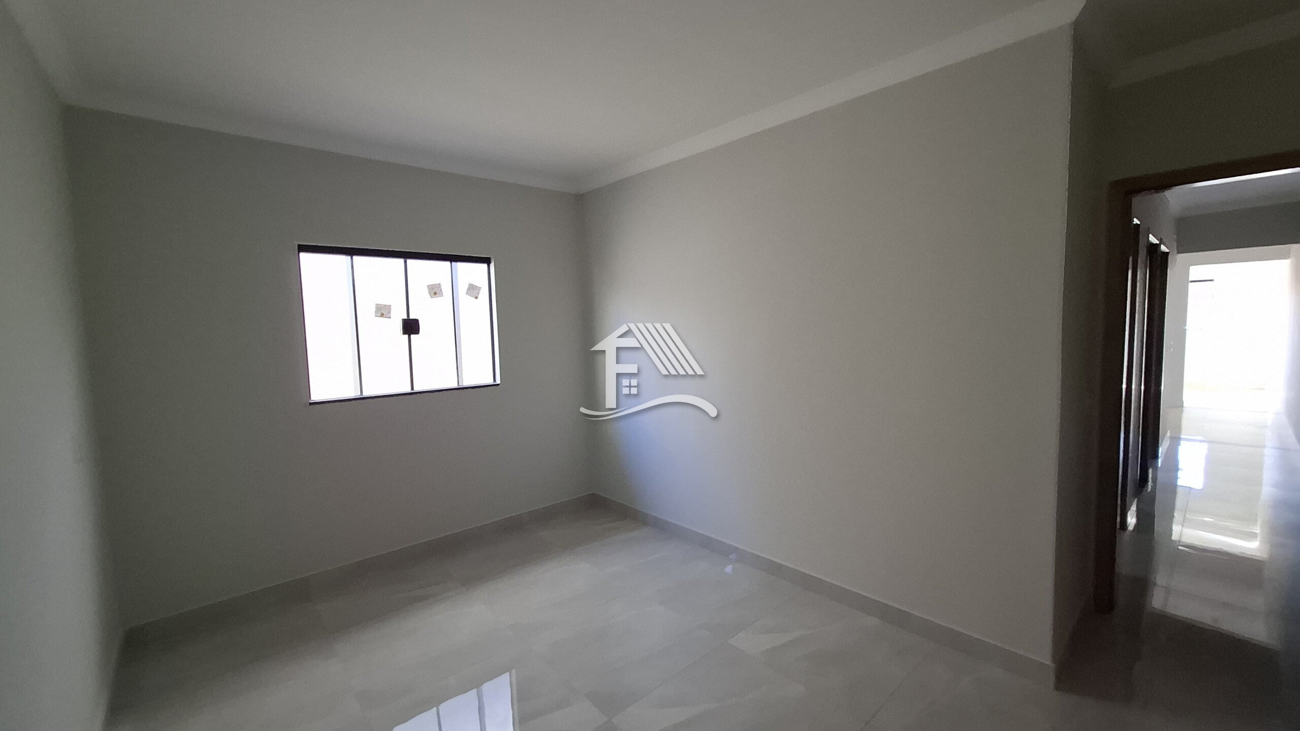 Venda CASA ROLANDIA PR Brasil
