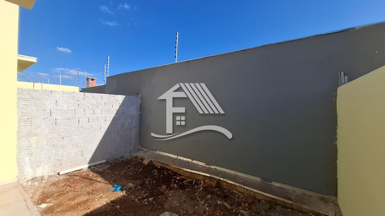 Venda CASA ROLANDIA PR Brasil