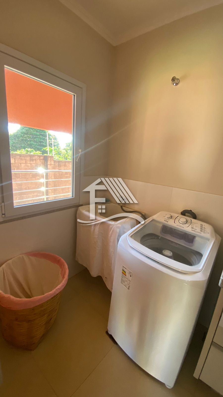 Venda RESIDÊNCIA EM CONDOMÍNIO ROLANDIA PR Brasil