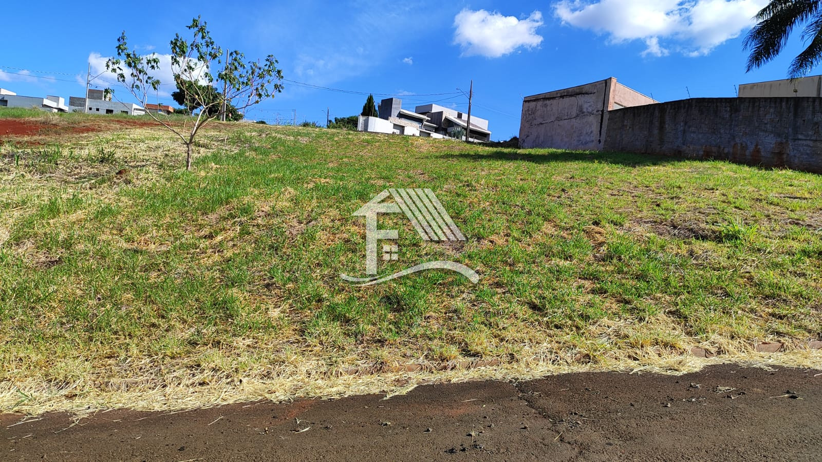 Imagens do imóveis Venda TERRENO ROLANDIA PR Brasil
