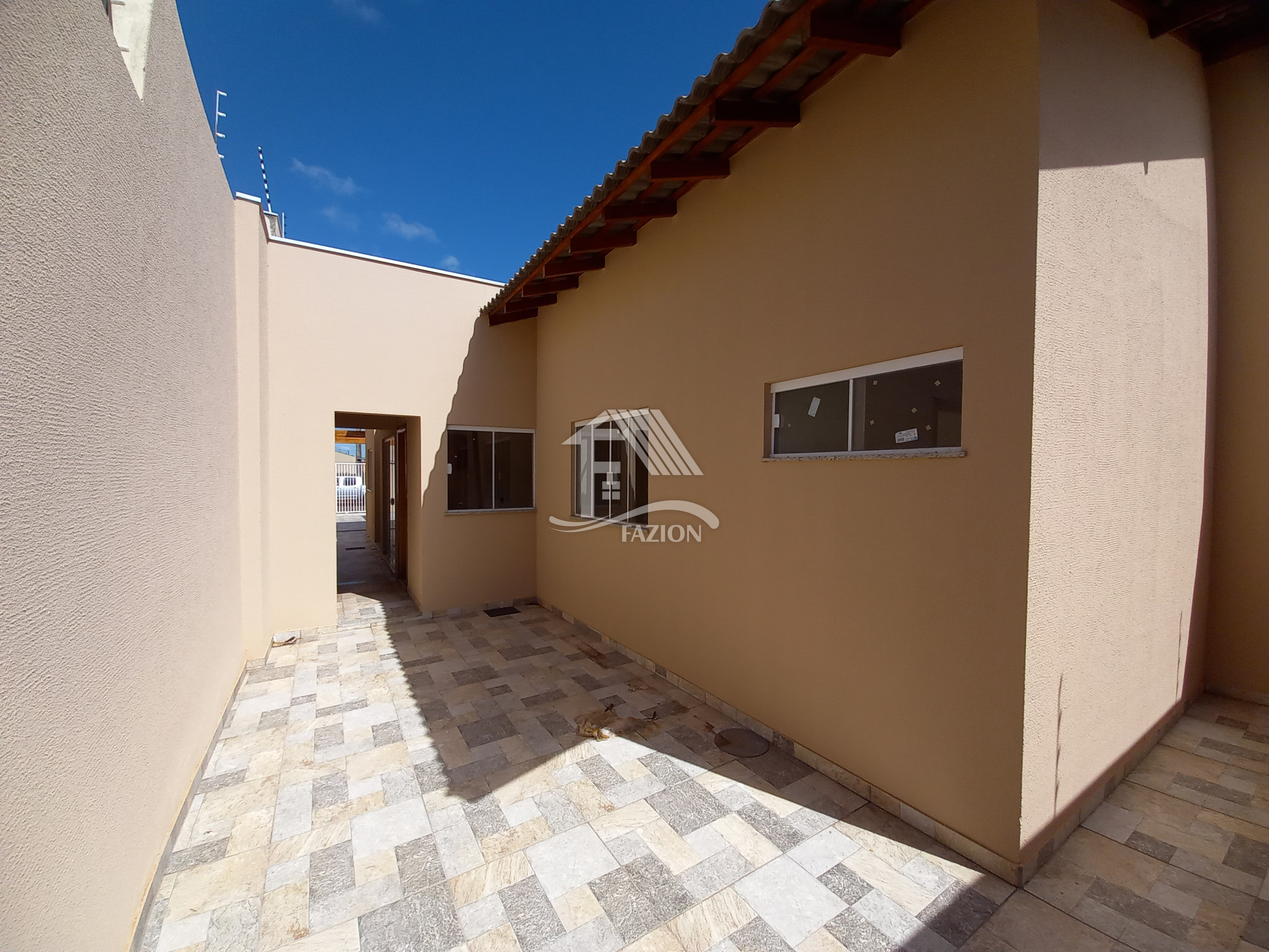 Aluguel CASA ROLANDIA PR Brasil