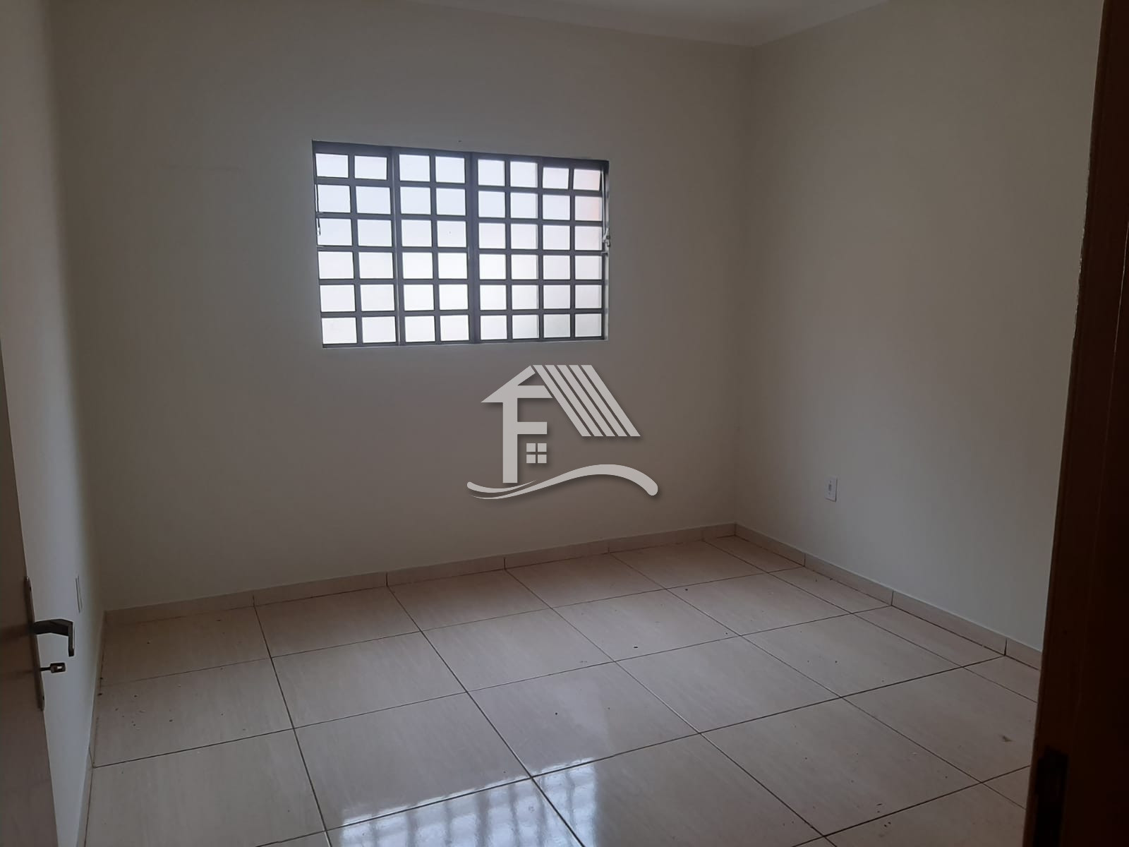Aluguel CASA ROLANDIA PR Brasil