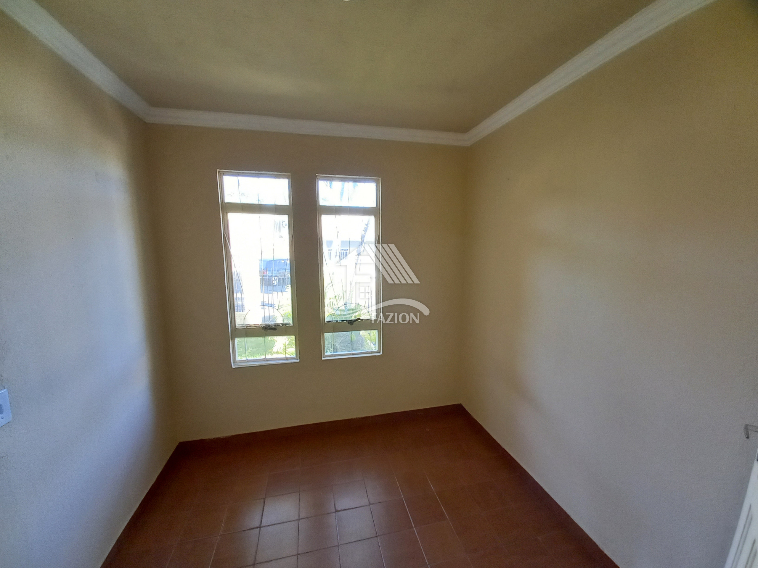 Aluguel CASA ROLANDIA PR Brasil