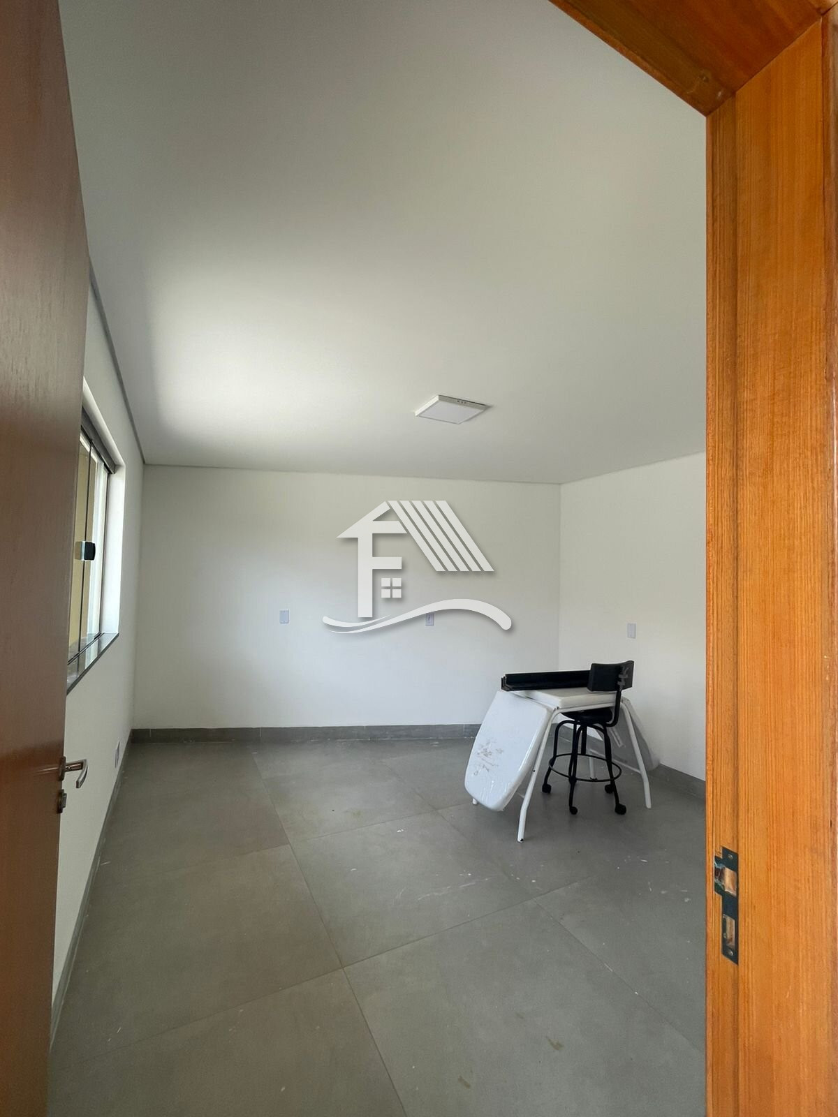 Aluguel CONJUNTO/SALA COMERCIAL ROLANDIA PR Brasil