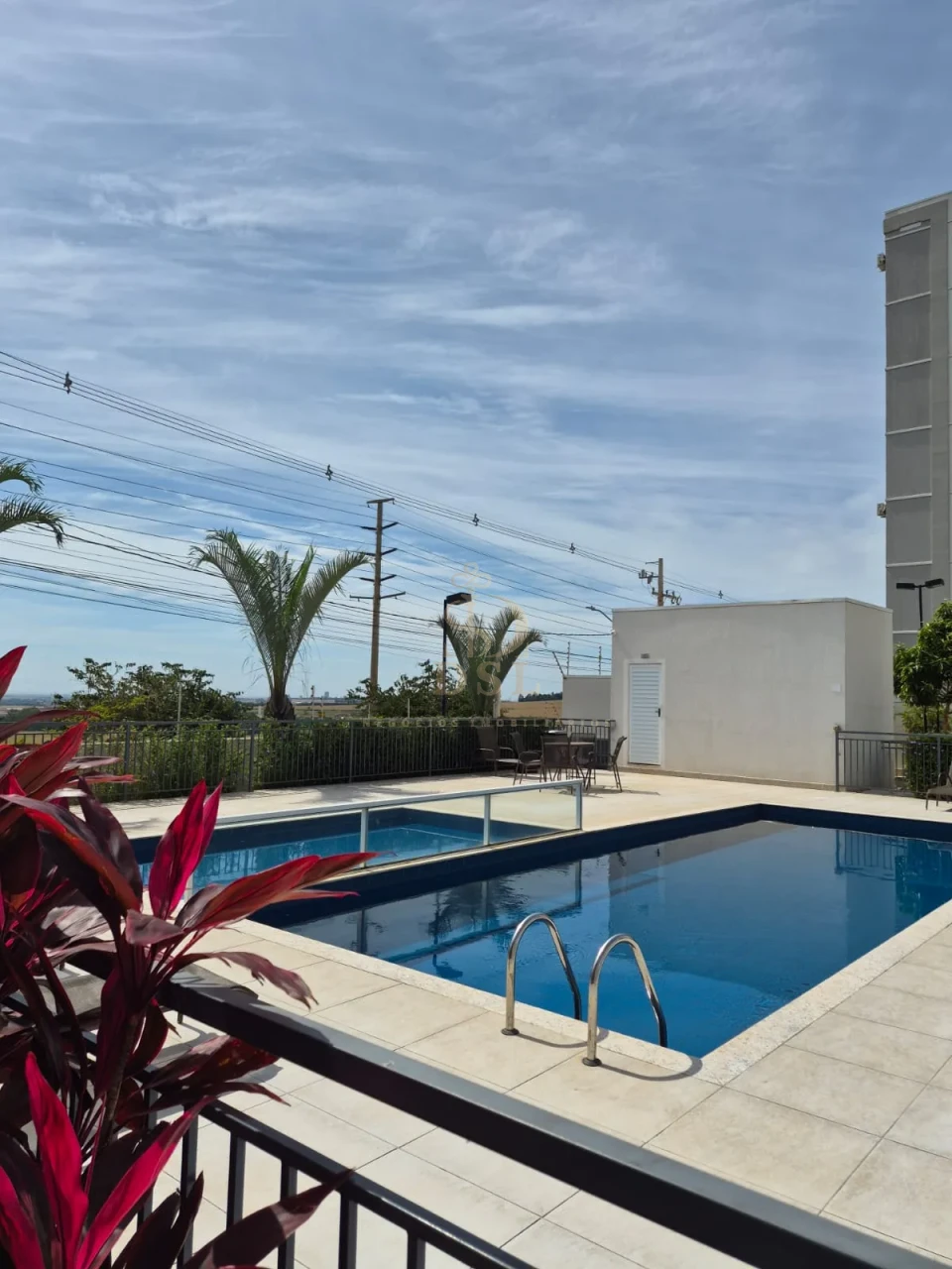 Apartamento À Venda E Locação Condominio Lago De Melville Londrina