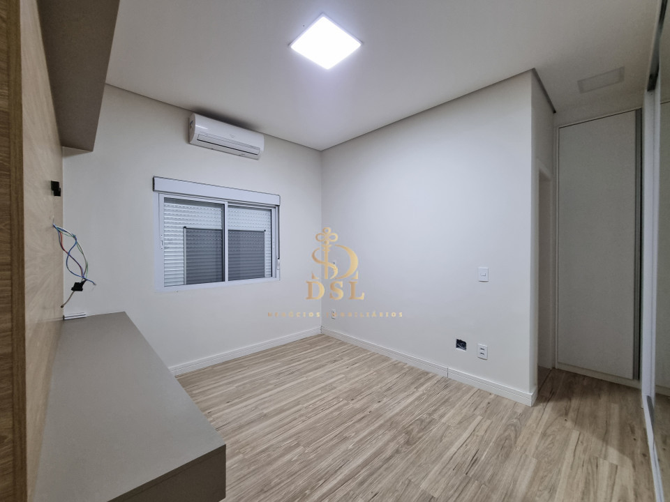 Imagens do imóveis Casa Em Condomínio Á Venda Condominio Bella Vittá Londrina