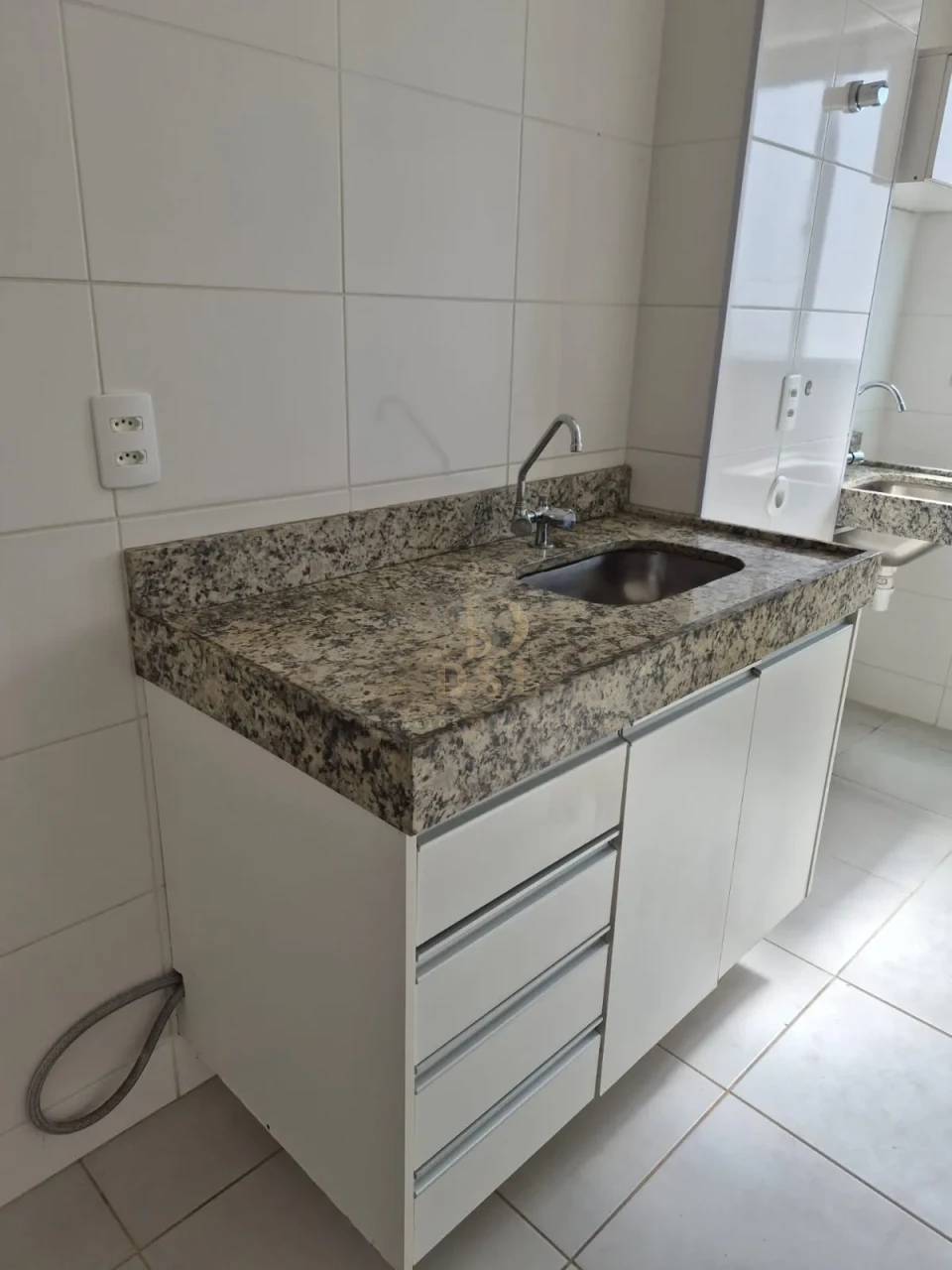 Apartamento À Venda E Locação Condominio Lago De Melville Londrina