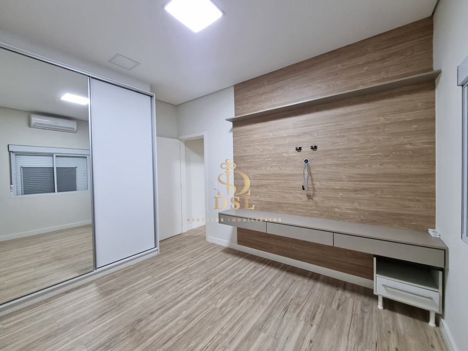 Imagens do imóveis Casa Em Condomínio Á Venda Condominio Bella Vittá Londrina