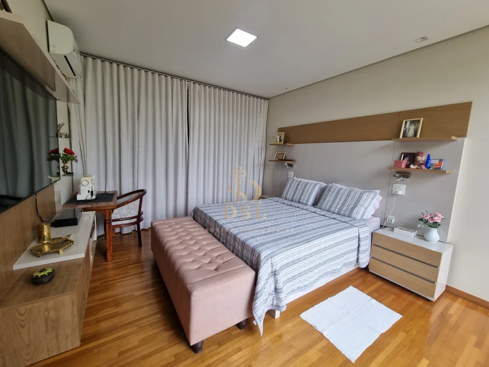 Imagens do imóveis Casa Em Condomínio Á Venda Condomínio Royal Forest Londrina