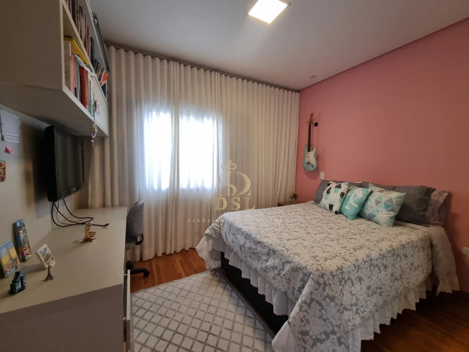 Imagens do imóveis Casa Em Condomínio Á Venda Condomínio Royal Forest Londrina