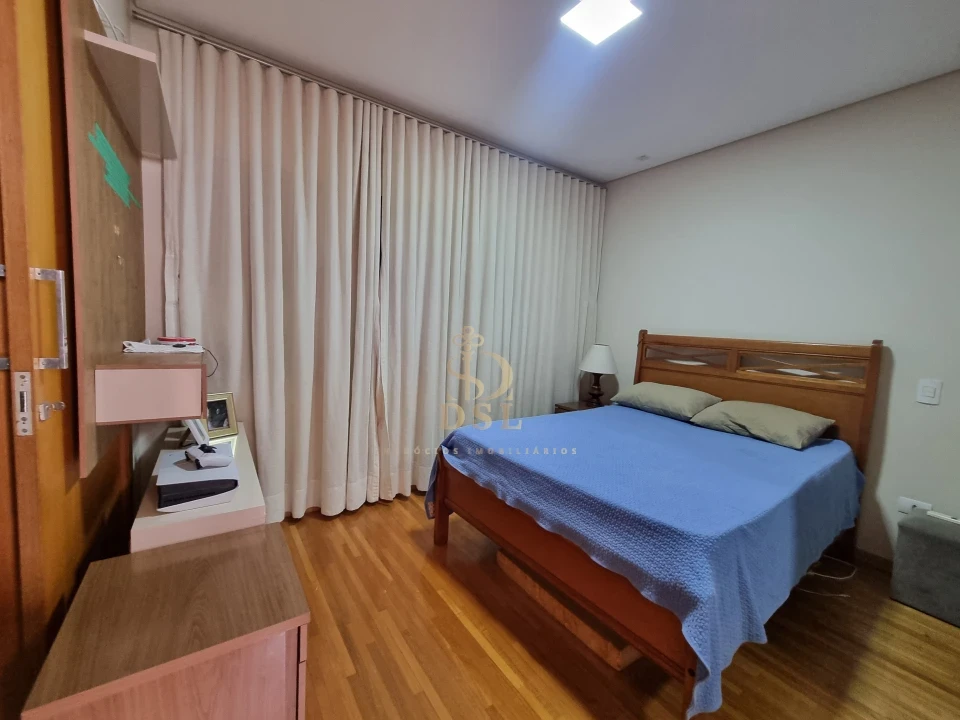 Imagens do imóveis Casa Em Condomínio Á Venda Condomínio Royal Forest Londrina