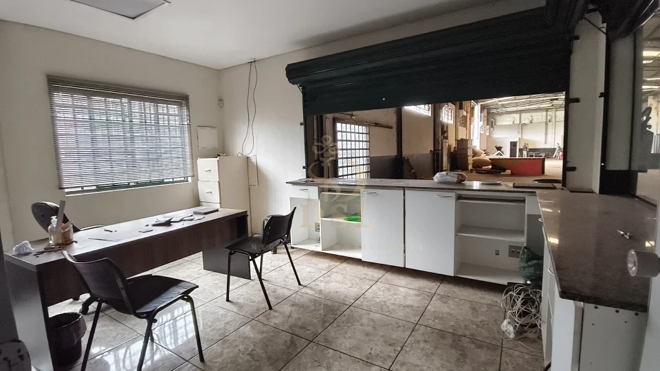 Imagens do imóveis Comercial Para Alugar Lindoia Londrina
