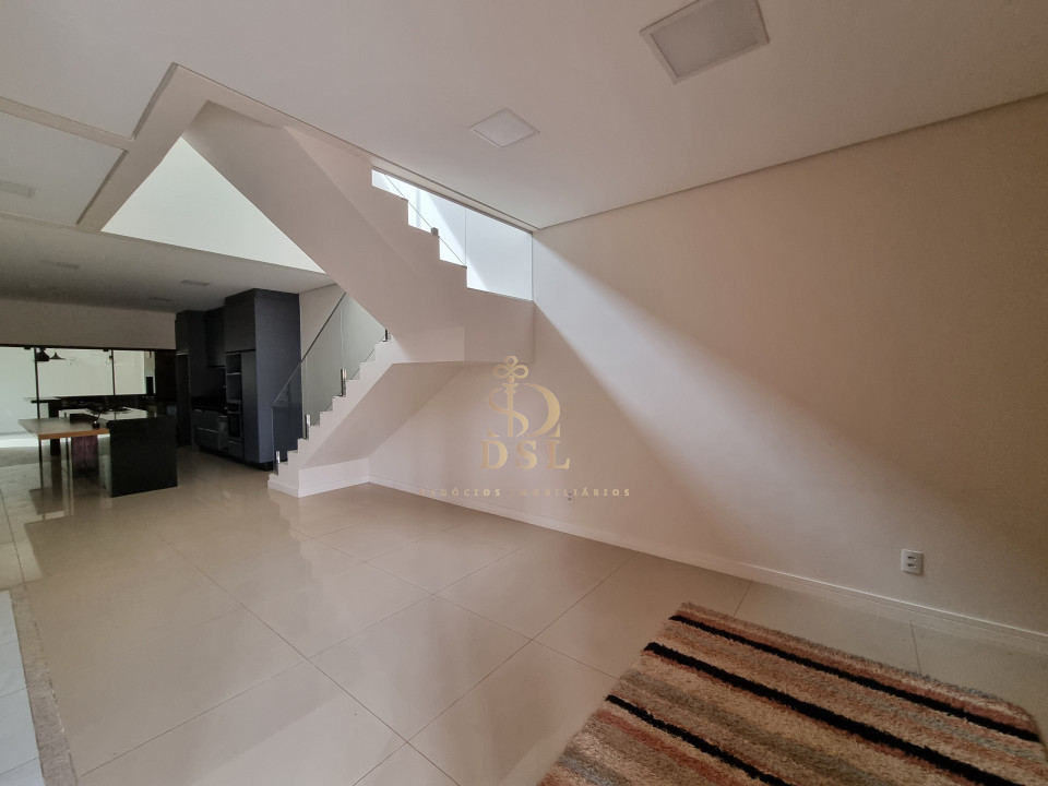 Imagens do imóveis Casa Em Condomínio Á Venda Condominio Bella Vittá Londrina