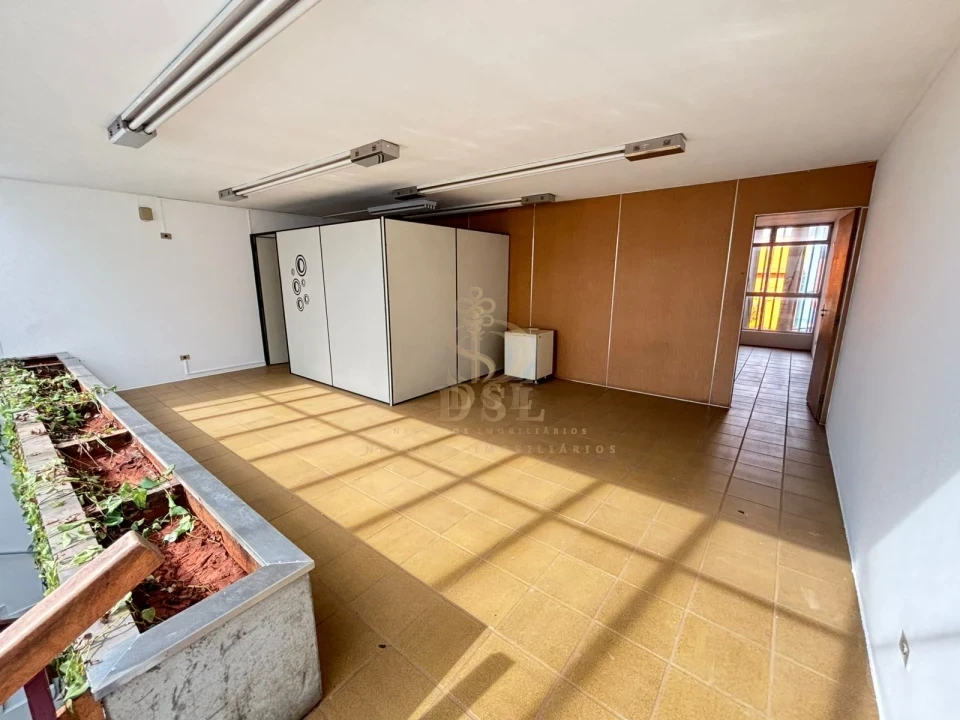 Imagens do imóveis Comercial À Venda Centro Londrina