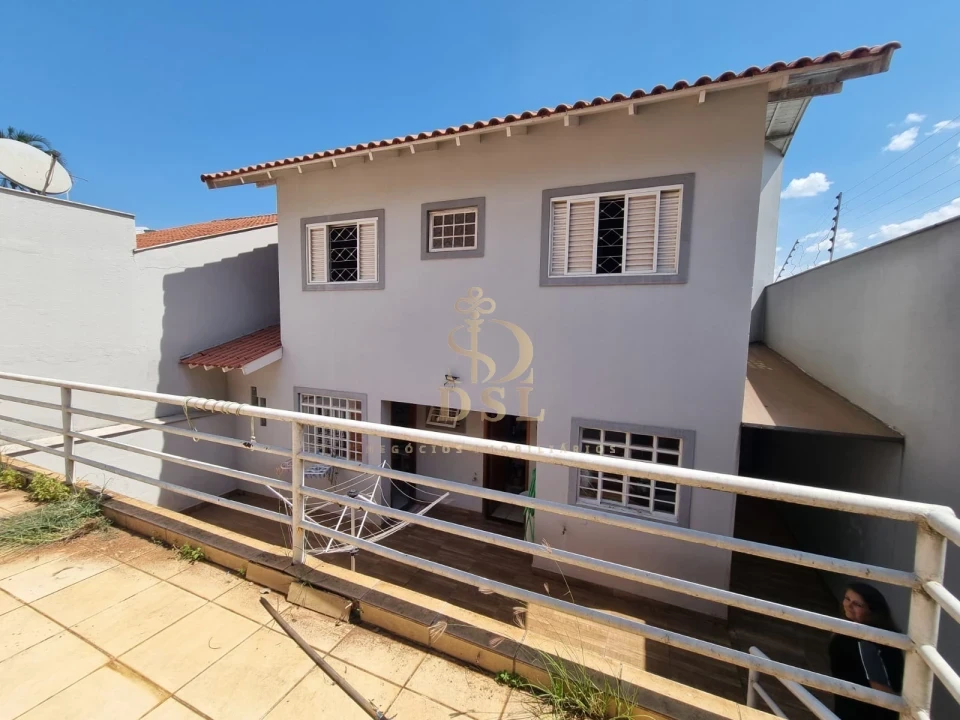 Imagens do imóveis Casa à venda região Oeste