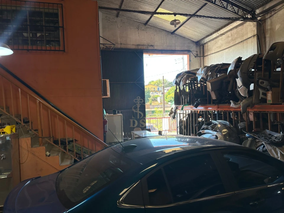 Imagens do imóveis Comercial Para Alugar Igapó Londrina