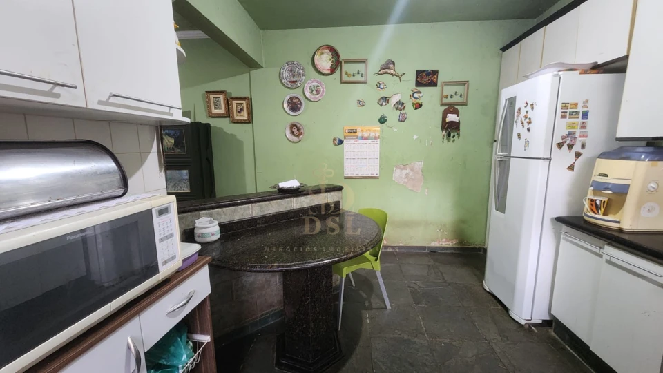 Imagens do imóveis Casa Á Venda Casa Com Piscina Londrina