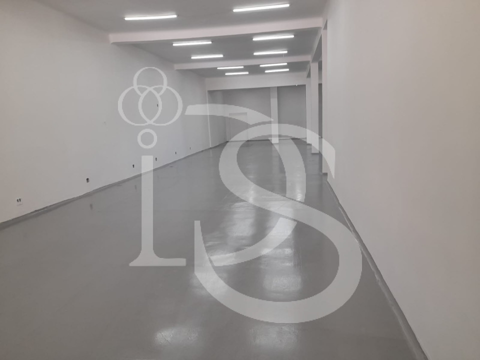 Barracão para alugar em Londrina, Parque Residencial Joaquim Toledo Piza, com 360 m²