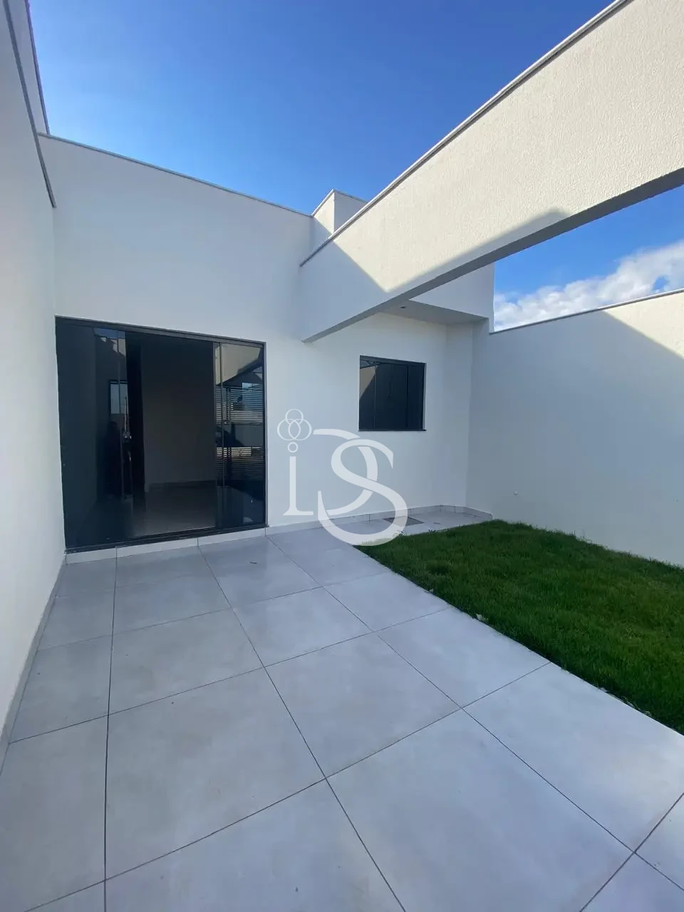 Imagens do imóveis Casa Geminada Á Venda Colúmbia Londrina