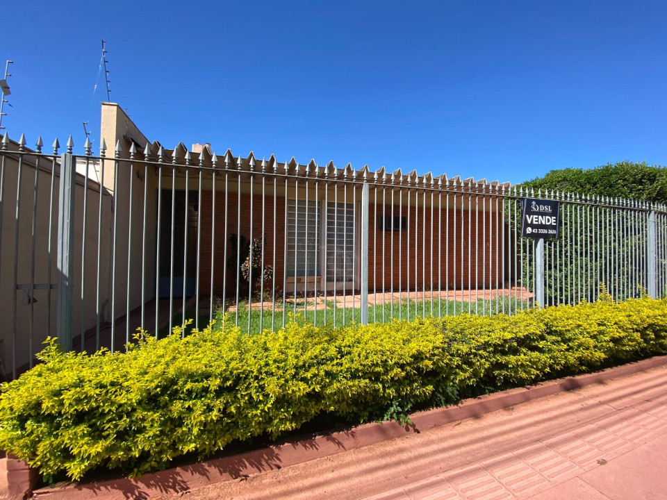 Casa à venda em Londrina, Canadá, com 3 quartos, com 180 m²