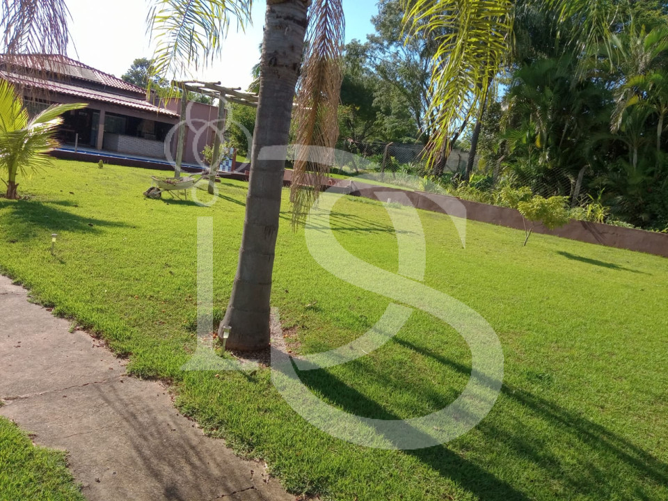 Chácara à venda em Ibiporã, Centro, com 4 quartos, com 2500 m², Condomínio Itaúna