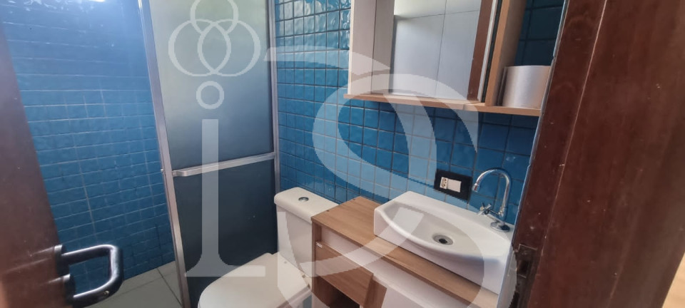 Apartamento à venda em Londrina, Parque Residencial Alcântara, com 2 quartos, com 55.28 m²